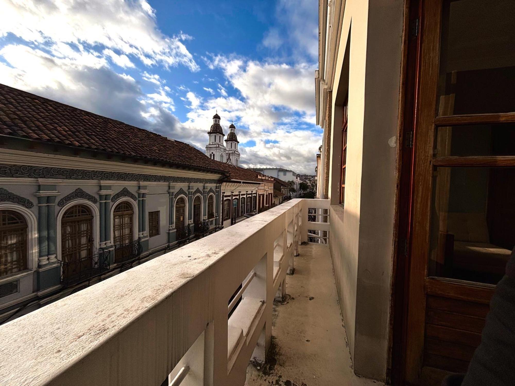 Casa Aida Luz Hotel Cuenca Bagian luar foto